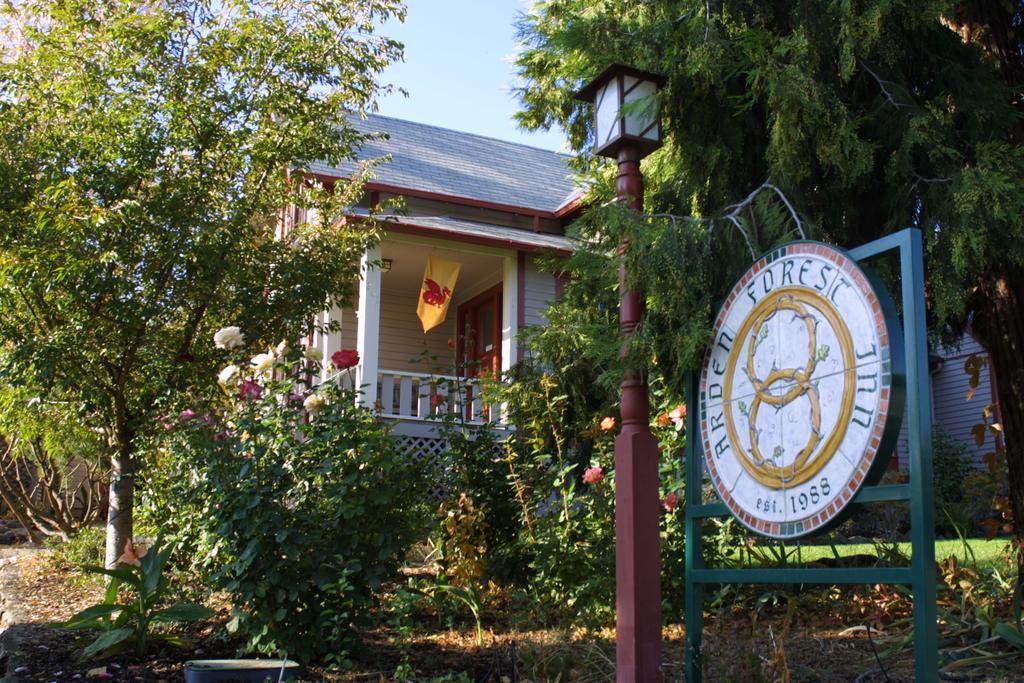 Arden Forest Inn Ашленд Экстерьер фото