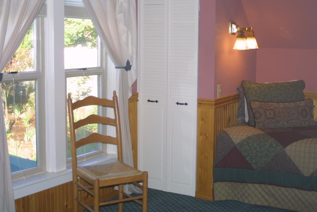 Arden Forest Inn Ашленд Экстерьер фото